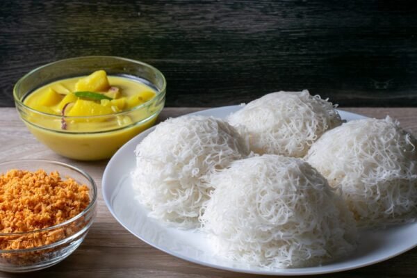 String Hoppers-ඉඳිආප්ප 100 Nos